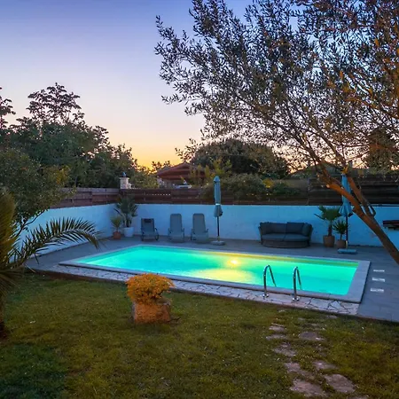 Stonehouse Ewa&pool Tatil Evi *